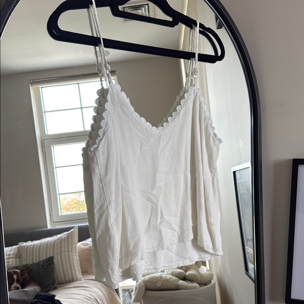 Bright White Sleeveless Camisole with Delicate Trim